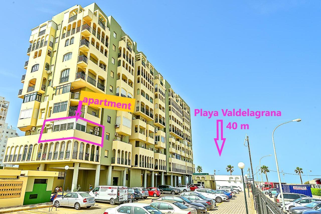 Ocean View Beach Apartment With Pool & Balconies Ель-Пуерто-де-Санта-Марія Екстер'єр фото