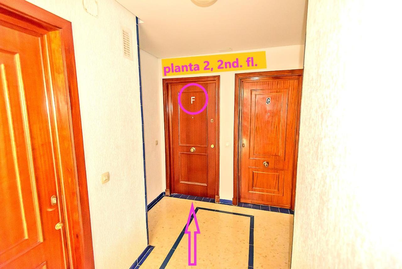 Ocean View Beach Apartment With Pool & Balconies Ель-Пуерто-де-Санта-Марія Екстер'єр фото