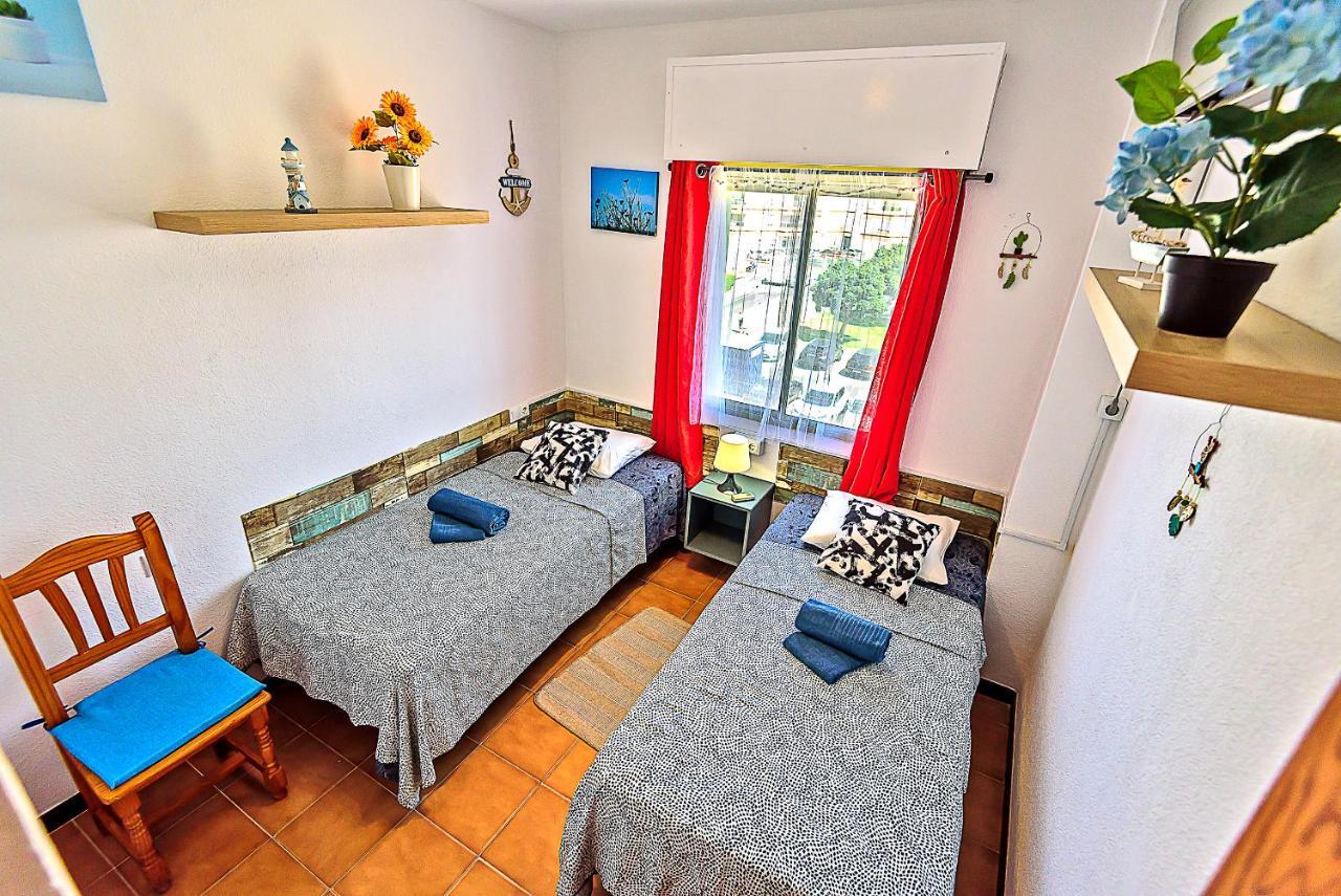 Ocean View Beach Apartment With Pool & Balconies Ель-Пуерто-де-Санта-Марія Екстер'єр фото