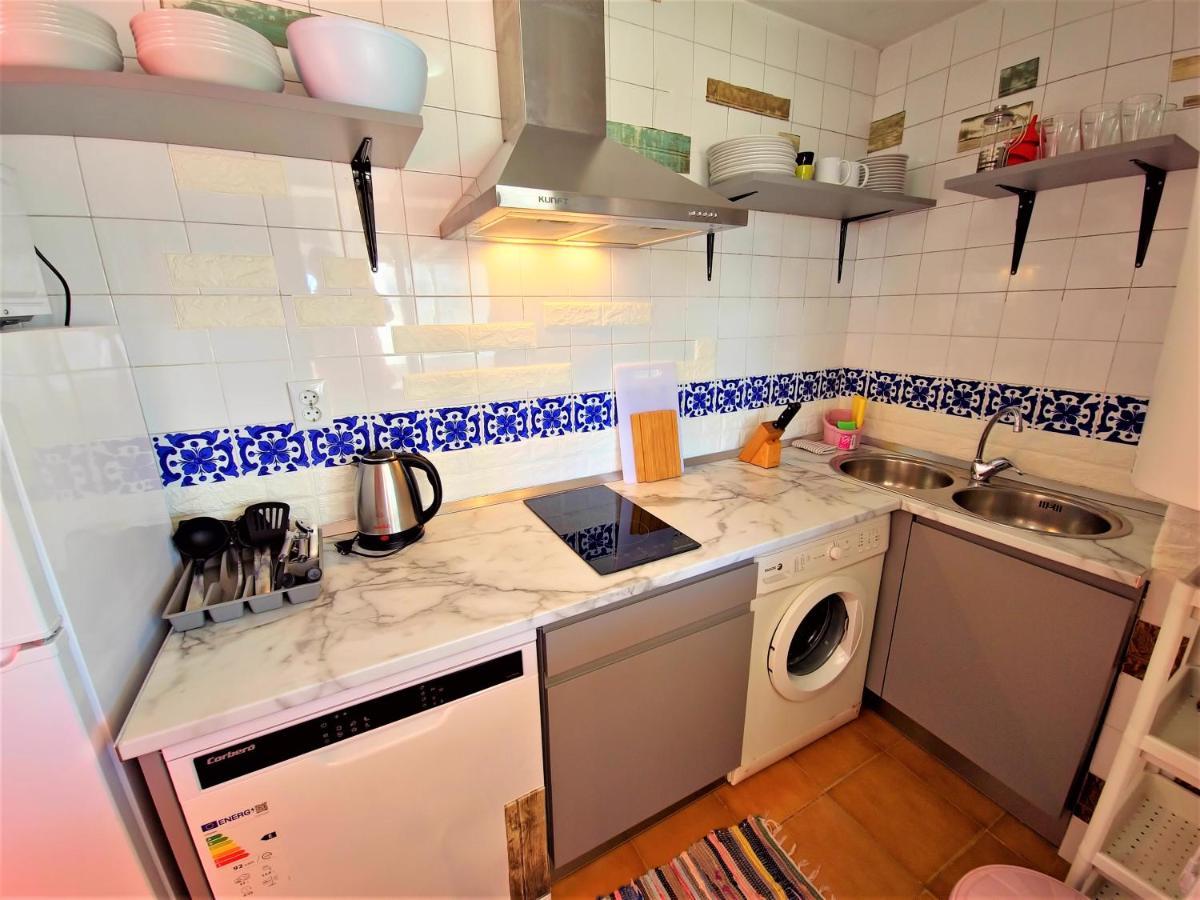 Ocean View Beach Apartment With Pool & Balconies Ель-Пуерто-де-Санта-Марія Екстер'єр фото